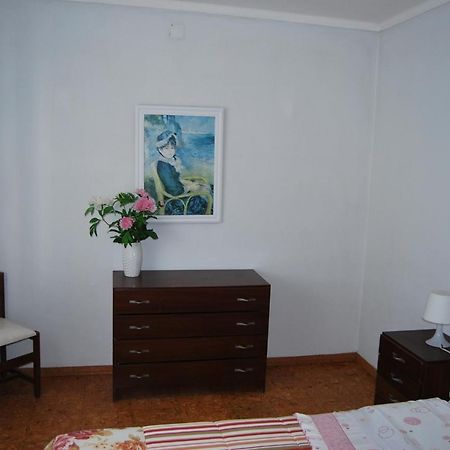 Apartamentos Mota Nazare Luaran gambar